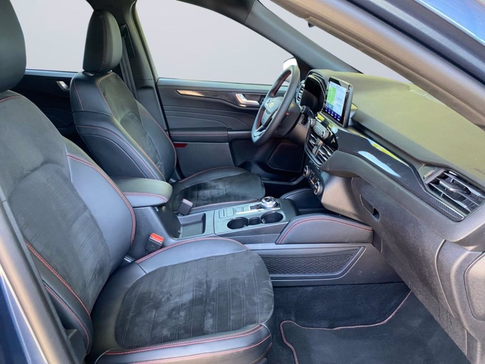 Ford Kuga usata a Milano (11)