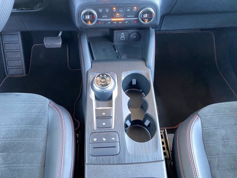 Ford Kuga usata a Milano (15)