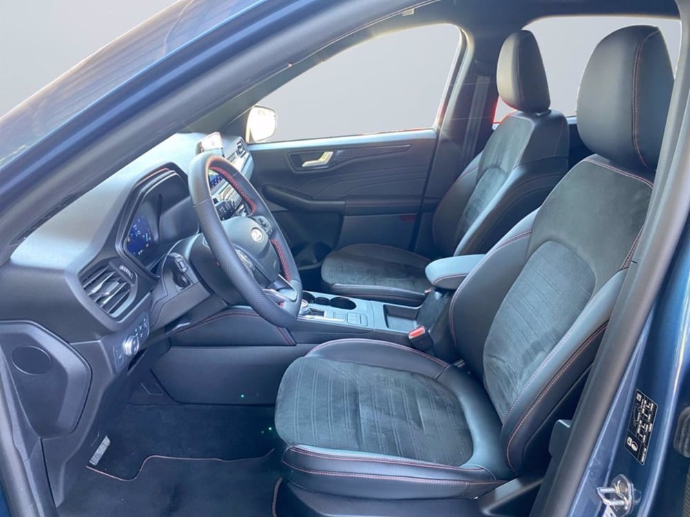 Ford Kuga usata a Milano (9)