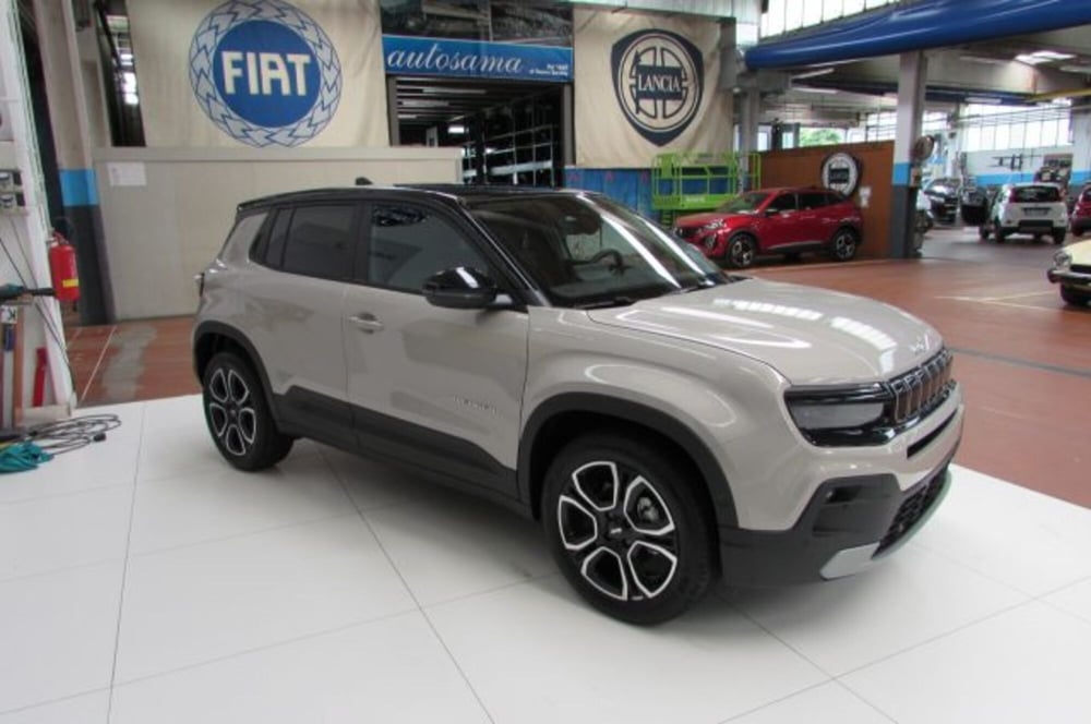 Jeep Avenger nuova a Milano (2)