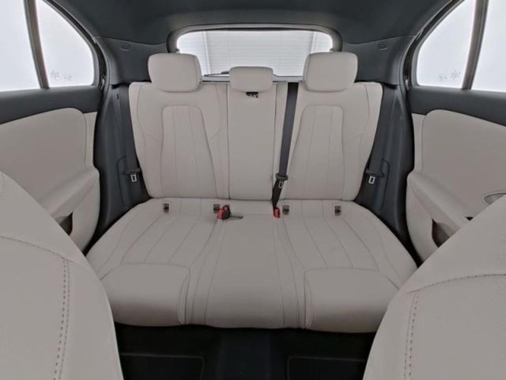 Mercedes-Benz Classe A usata a Milano (8)