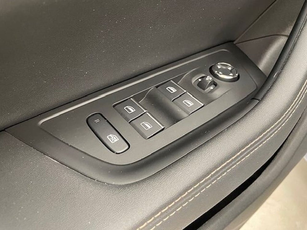 Peugeot 508 SW usata a Alessandria (13)