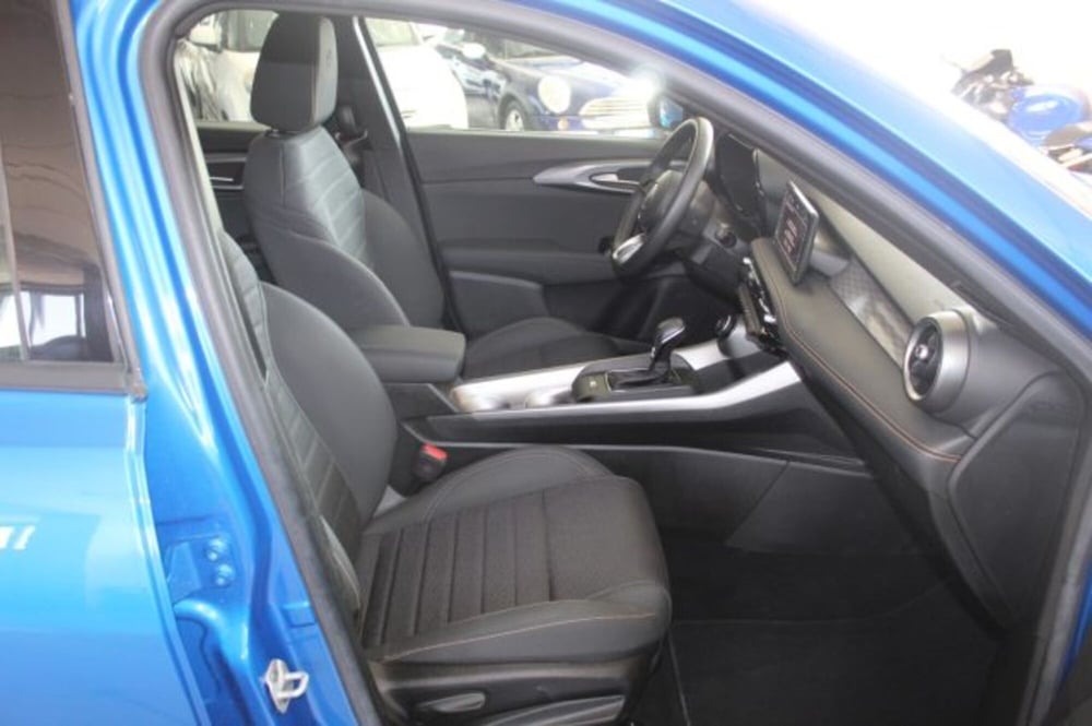 Alfa Romeo Tonale usata a Terni (8)