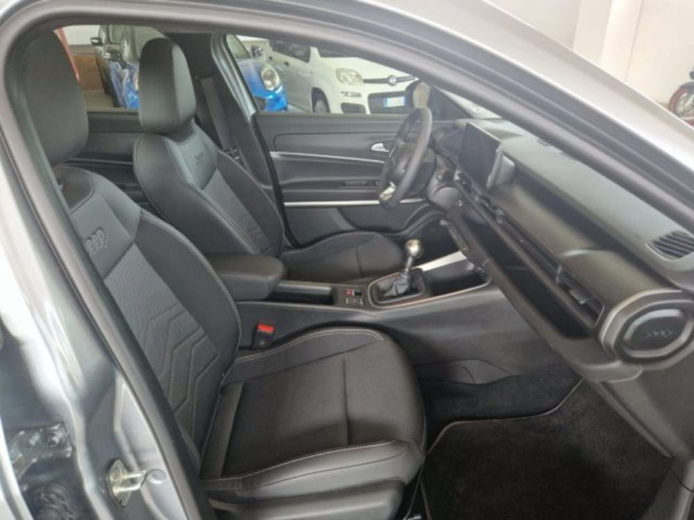 Jeep Avenger usata a Terni (8)