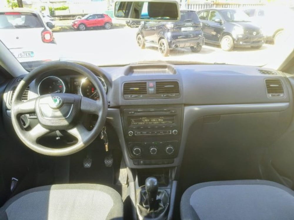 Skoda Yeti usata a Firenze (10)