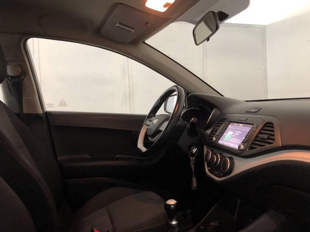Kia Picanto usata a Torino (8)