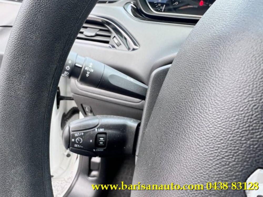 Peugeot 208 usata a Treviso (13)
