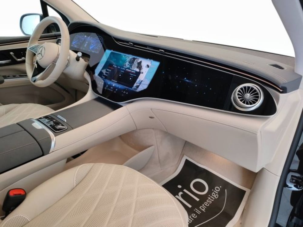 Mercedes-Benz EQS SUV usata a Teramo (11)