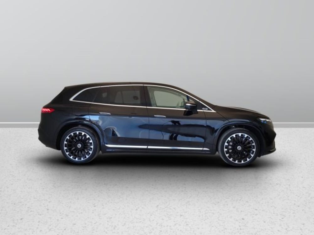 Mercedes-Benz EQS SUV usata a Teramo (7)