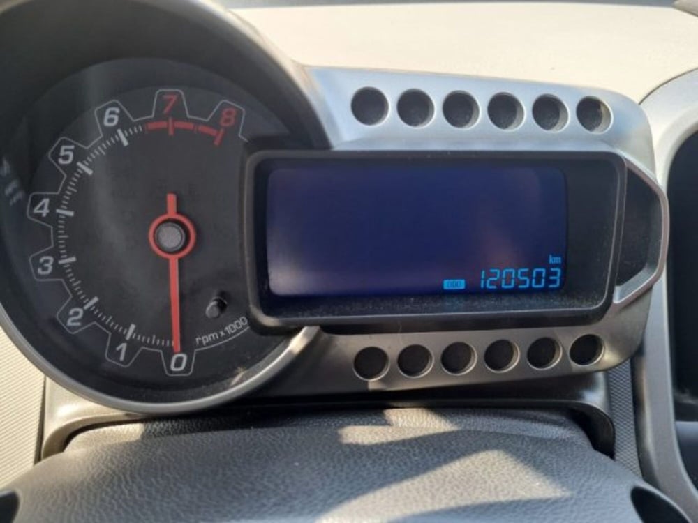Chevrolet Aveo usata a Monza e Brianza (12)