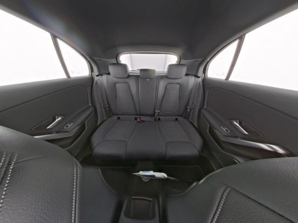 Mercedes-Benz Classe A usata a Milano (7)