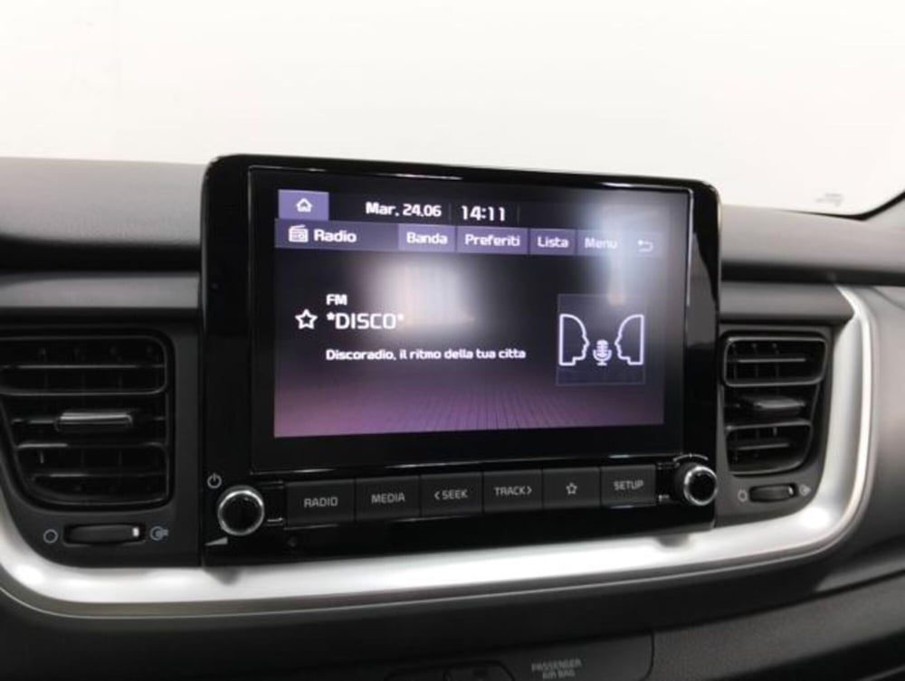 Kia Stonic usata a Como (13)
