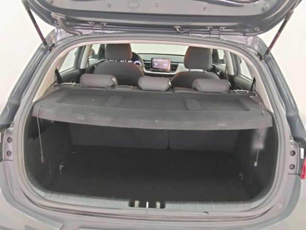 Kia Stonic usata a Como (18)