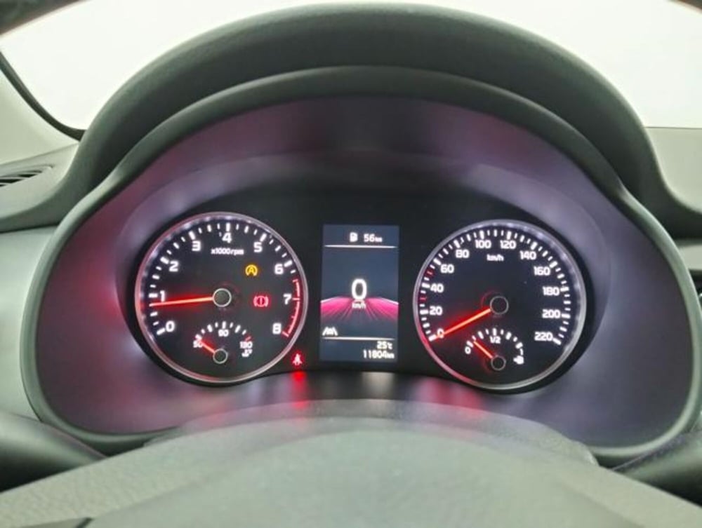 Kia Stonic usata a Como (11)