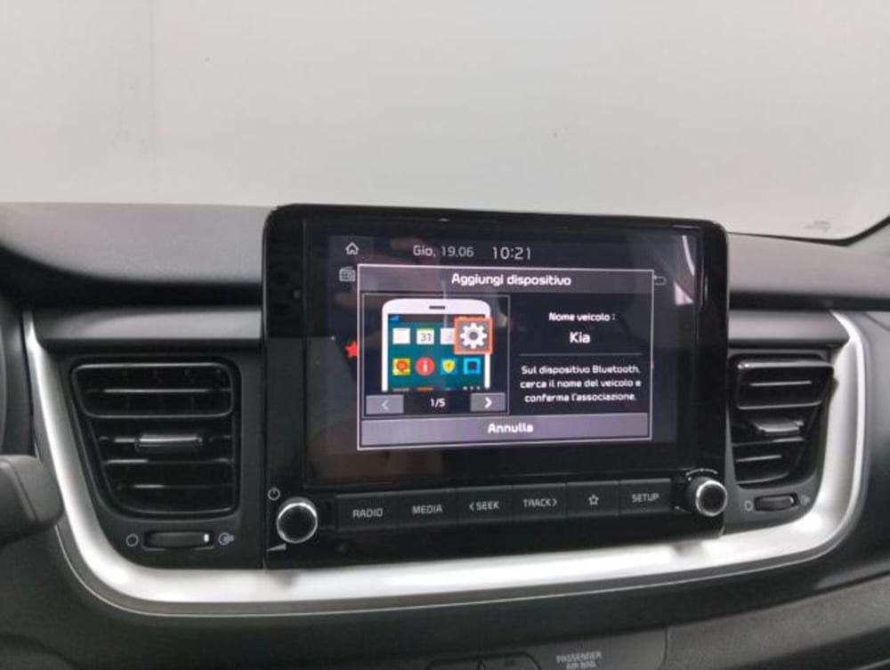 Kia Stonic usata a Como (13)
