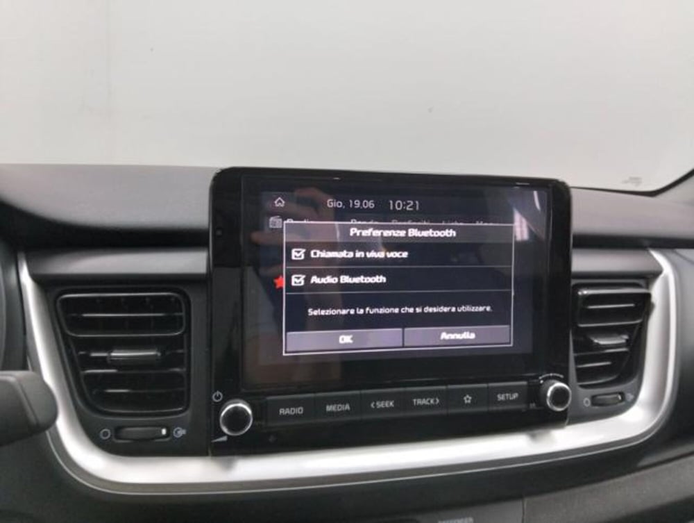 Kia Stonic usata a Como (14)