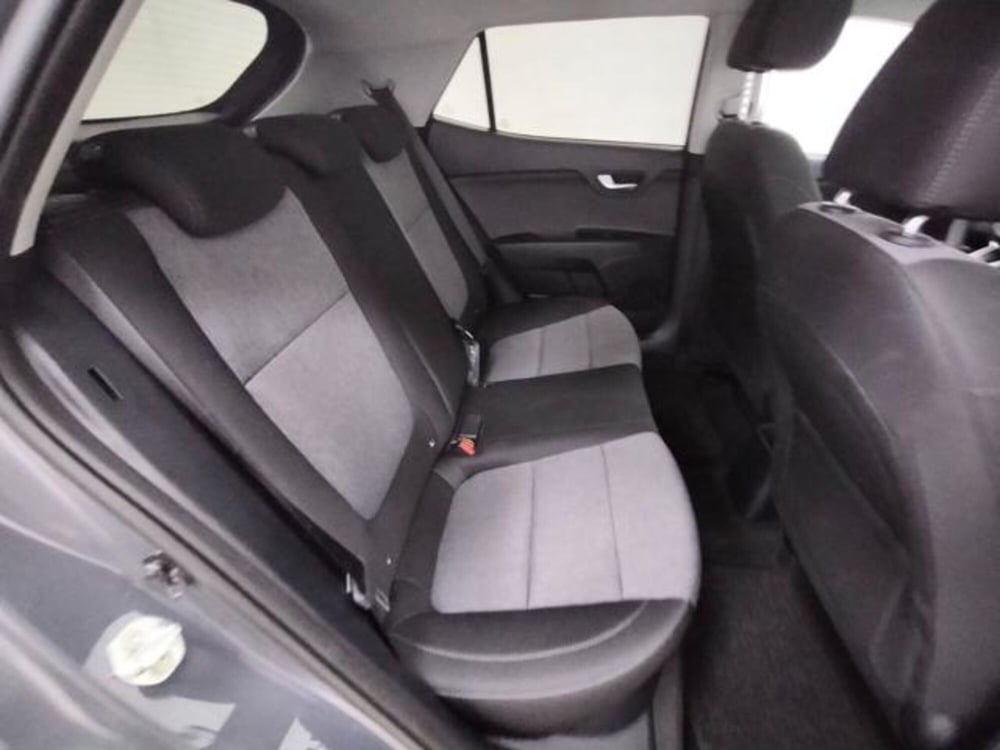 Kia Stonic usata a Como (5)