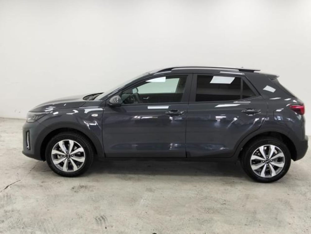 Kia Stonic usata a Como (8)