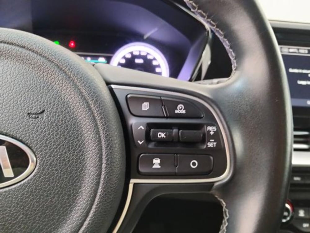 Kia Niro usata a Como (12)