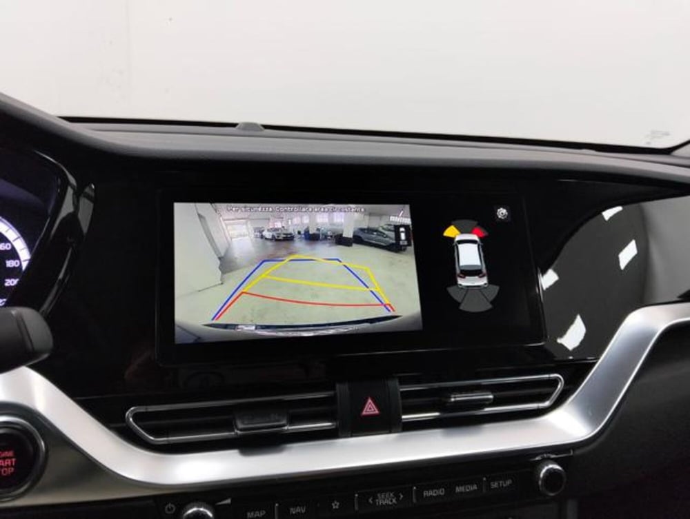 Kia Niro usata a Como (18)