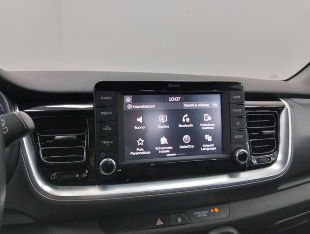 Kia Stonic usata a Como (16)