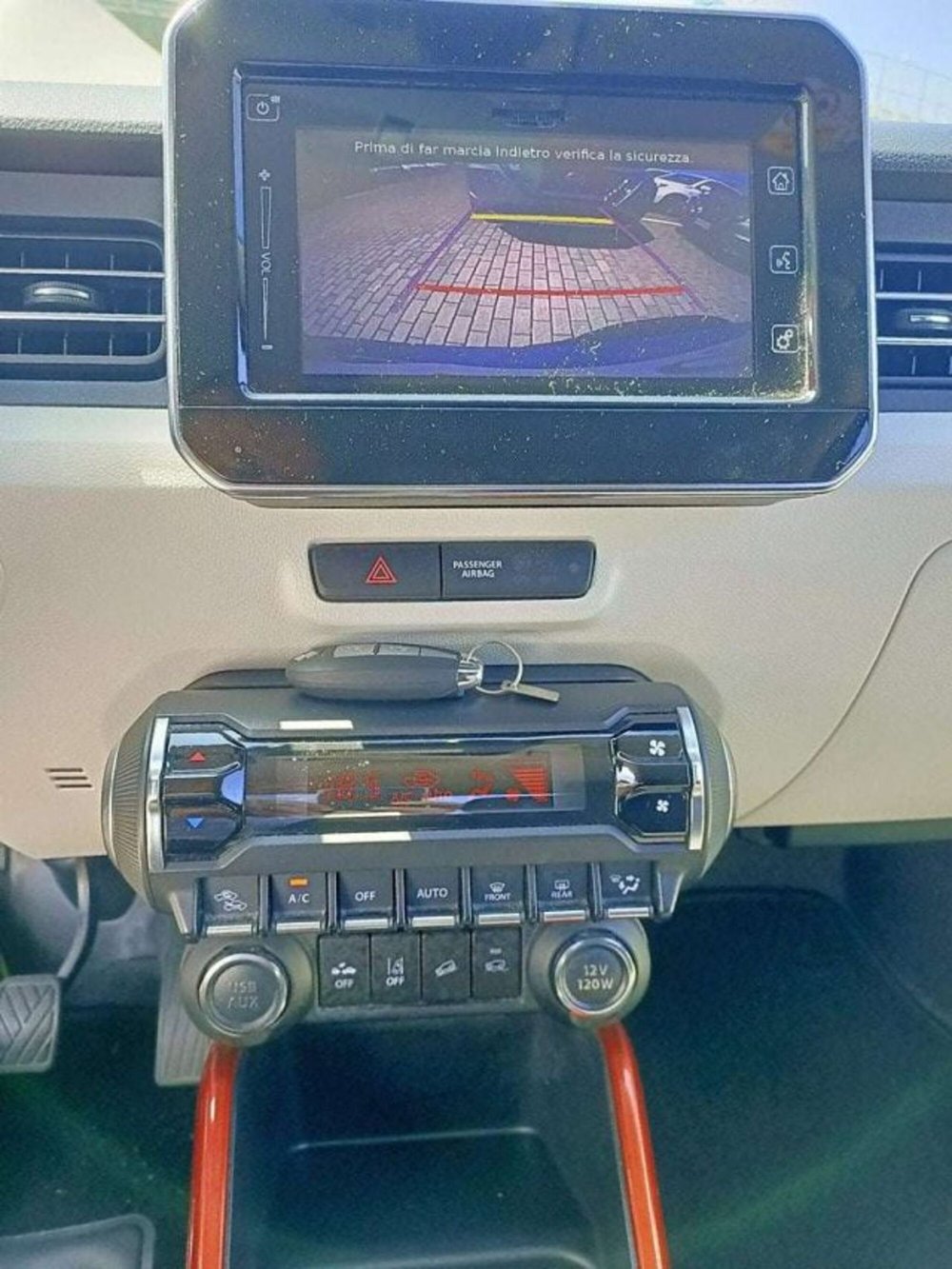 Suzuki Ignis usata a Firenze (9)