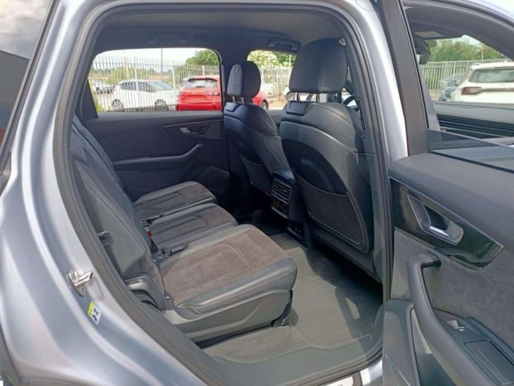 Audi Q7 usata a Firenze (15)