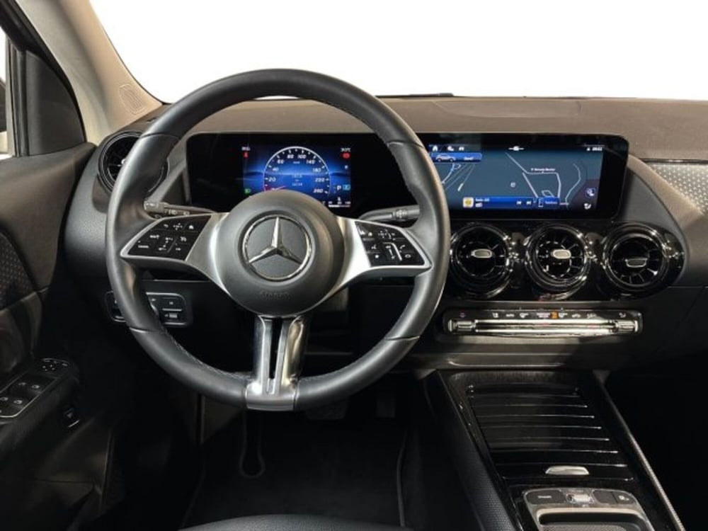 Mercedes-Benz GLA SUV usata a Bologna (11)