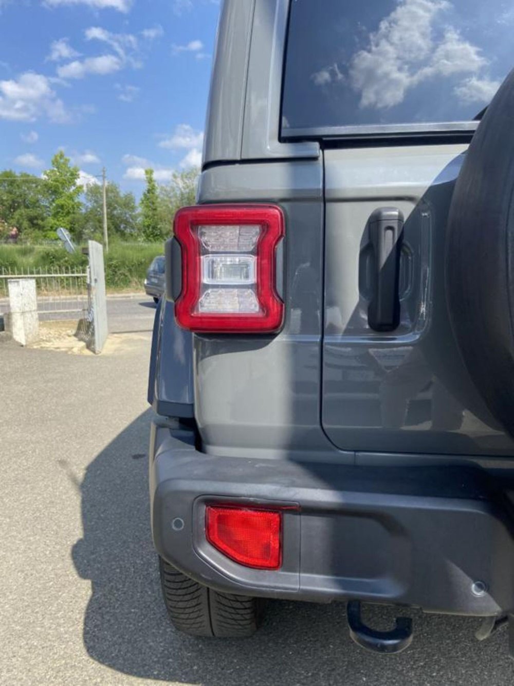 Jeep Wrangler Unlimited usata a Firenze (17)