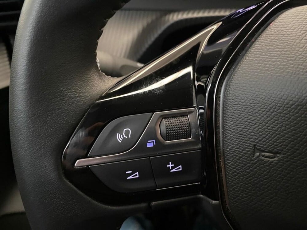 Peugeot 208 usata a Torino (12)