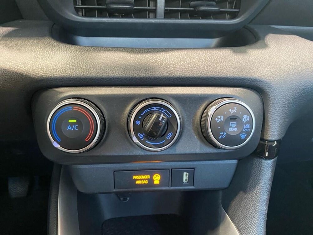 Toyota Yaris usata a Torino (11)