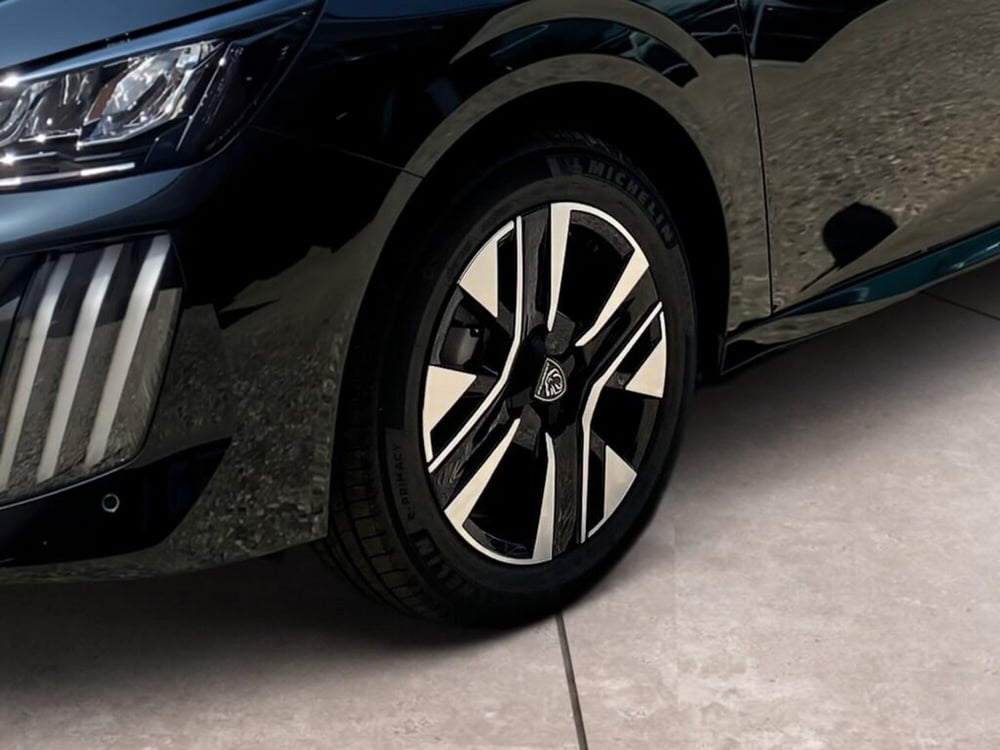 Peugeot 208 nuova a Torino (15)