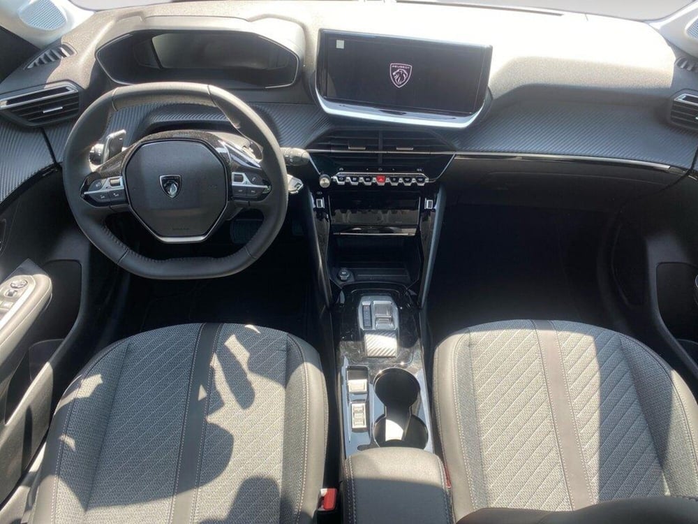 Peugeot 208 nuova a Torino (6)