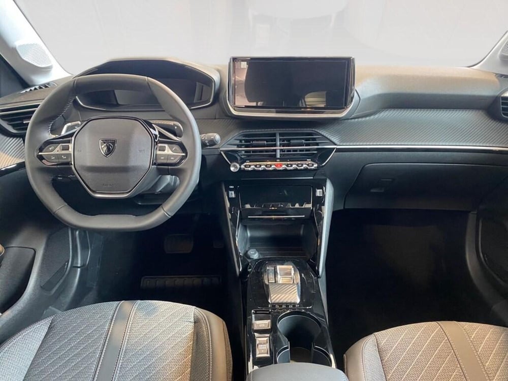 Peugeot 208 nuova a Torino (6)