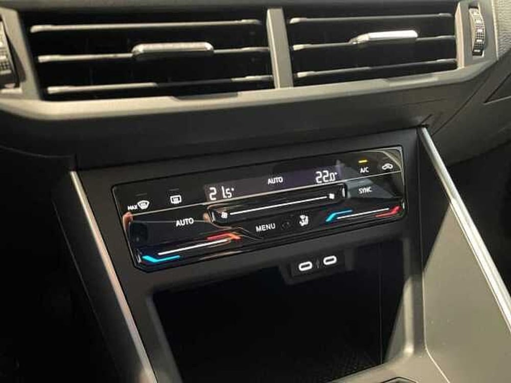 Volkswagen Polo nuova a Ravenna (13)