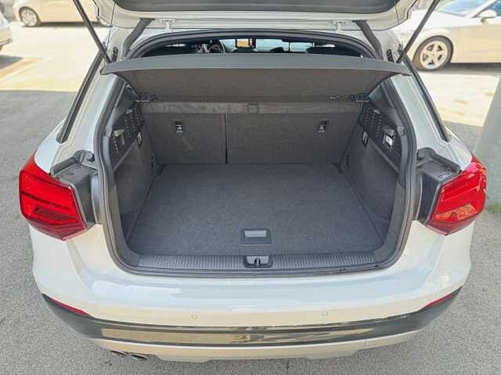 Audi Q2 usata a Genova (11)