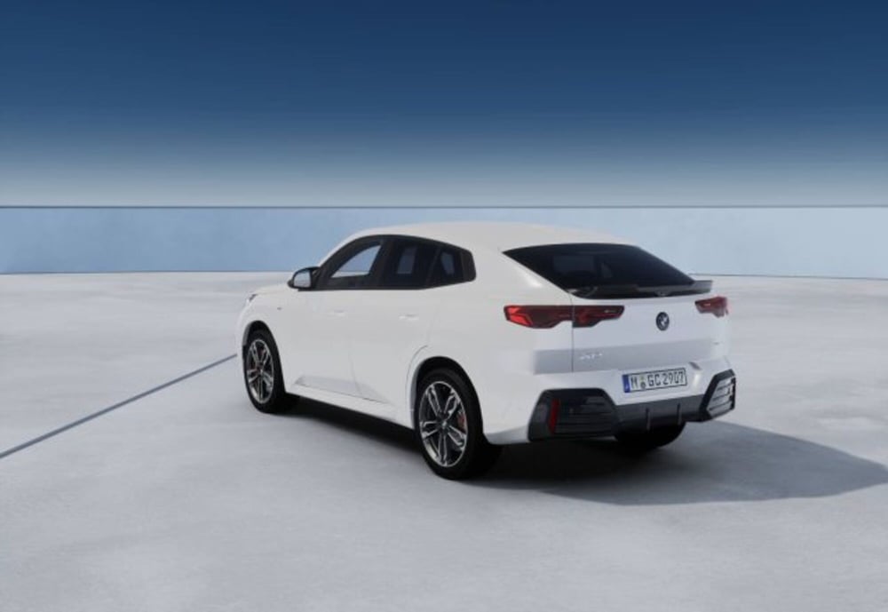 BMW X2 nuova a Modena (2)