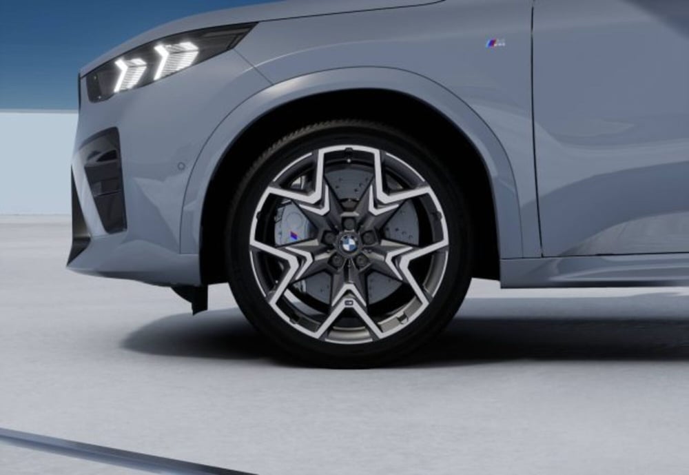 BMW X2 nuova a Modena (8)