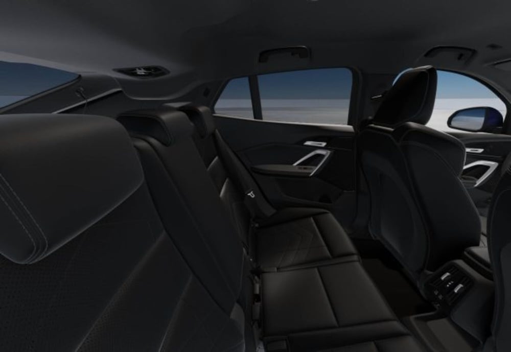 BMW X2 nuova a Modena (13)