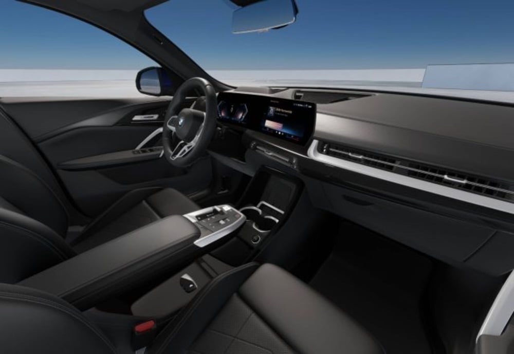 BMW X2 nuova a Modena (15)
