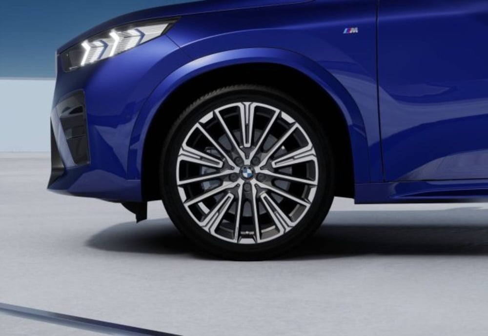BMW X2 nuova a Modena (8)