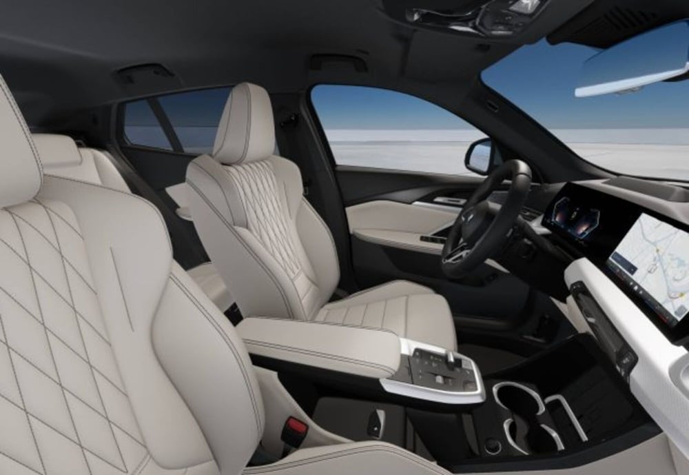 BMW X2 nuova a Modena (10)