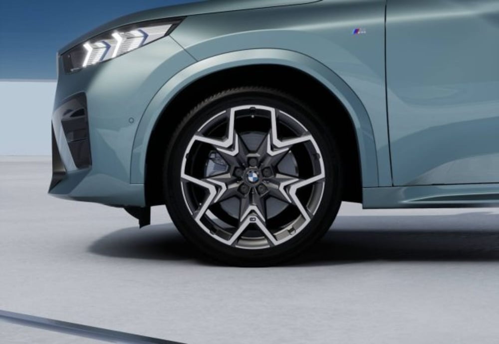 BMW X2 nuova a Modena (8)