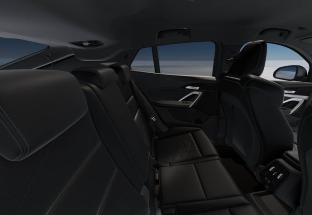 BMW X2 nuova a Modena (13)