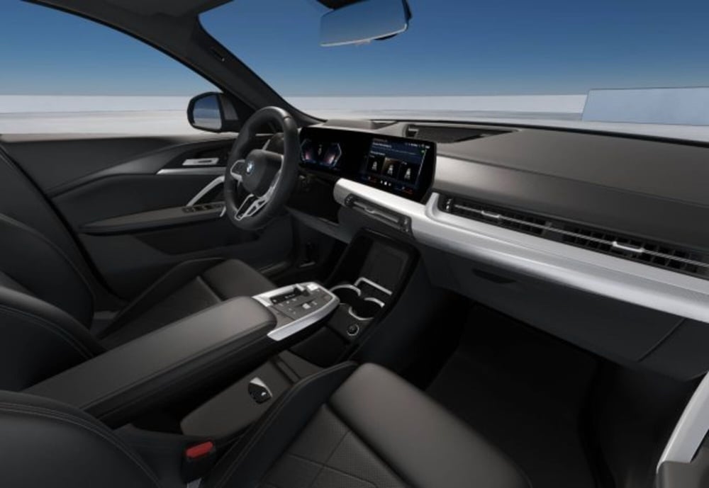 BMW X2 nuova a Modena (15)