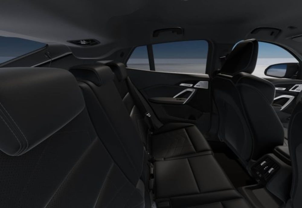 BMW X2 nuova a Modena (13)