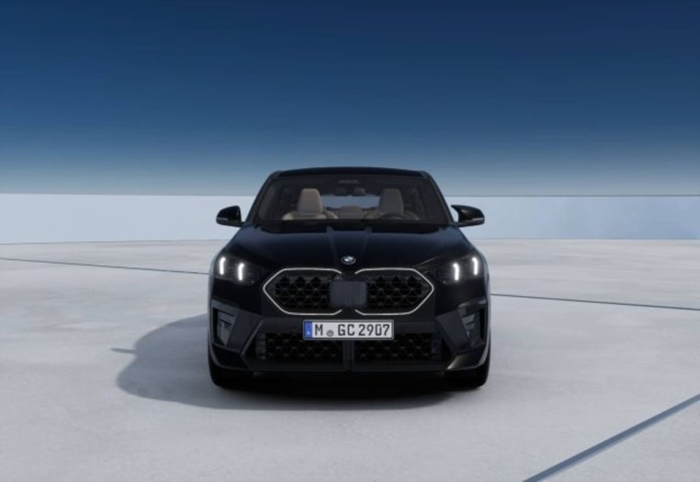 BMW X2 nuova a Modena (3)