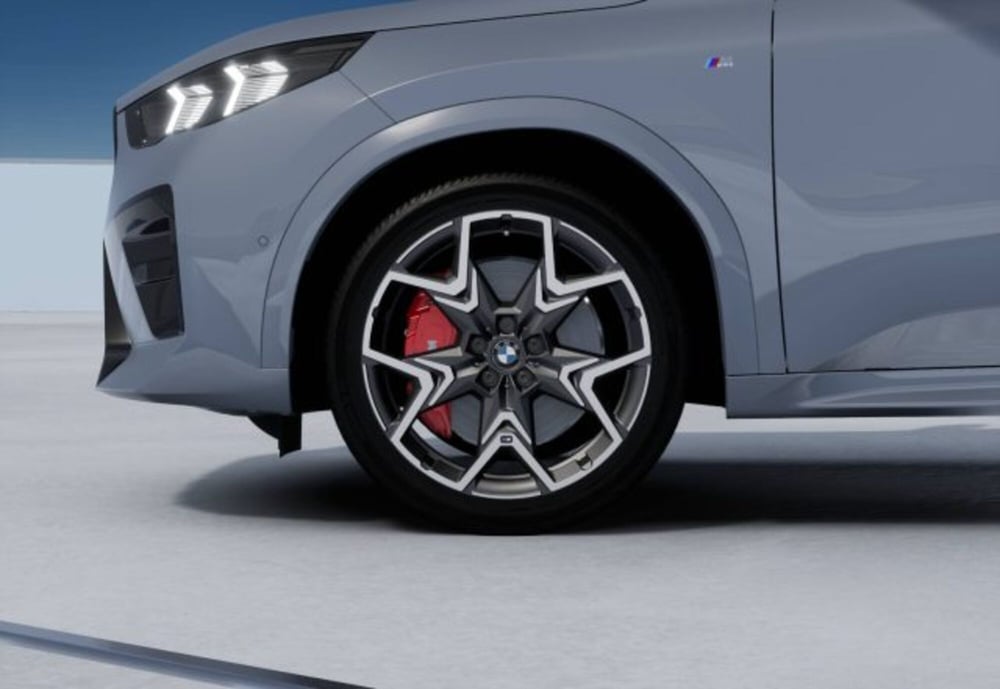 BMW X2 nuova a Modena (8)
