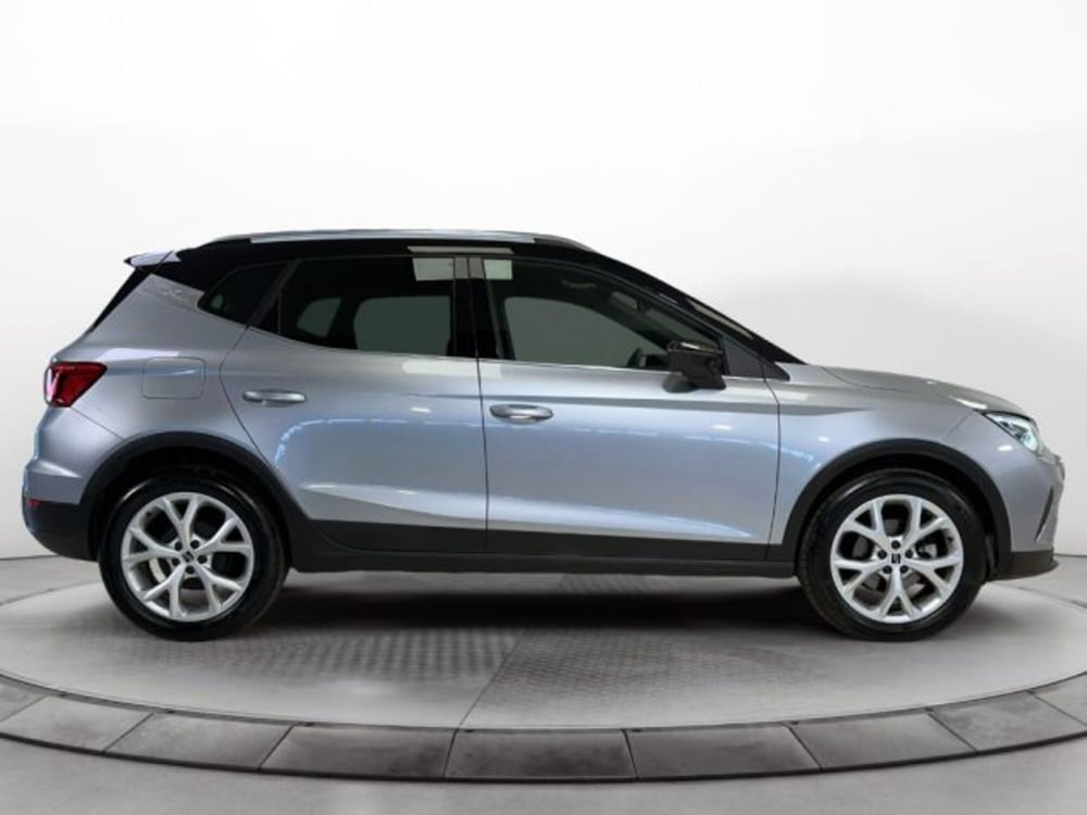 SEAT Arona usata a Modena (4)