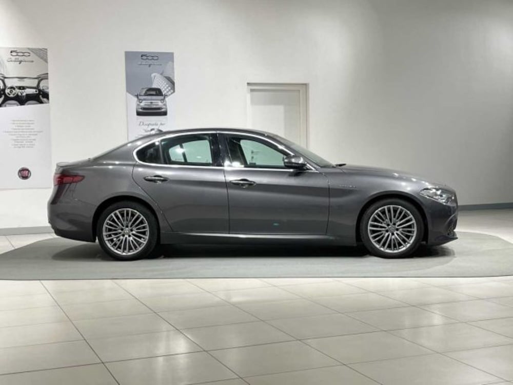 Alfa Romeo Giulia usata a Sondrio (6)